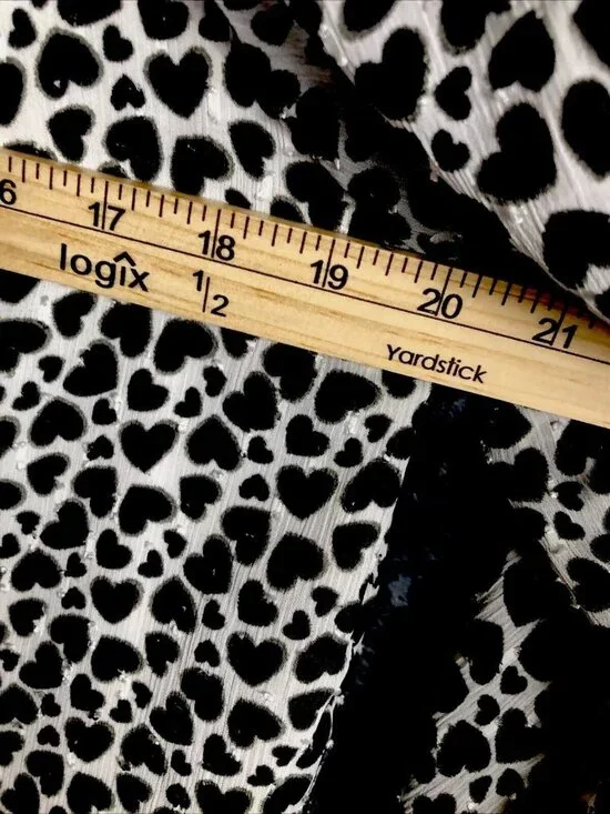 Carolina Belle Woman's Blouse Long Sleeve Animal Print Top Size L Black & White - Picture 10 of 14